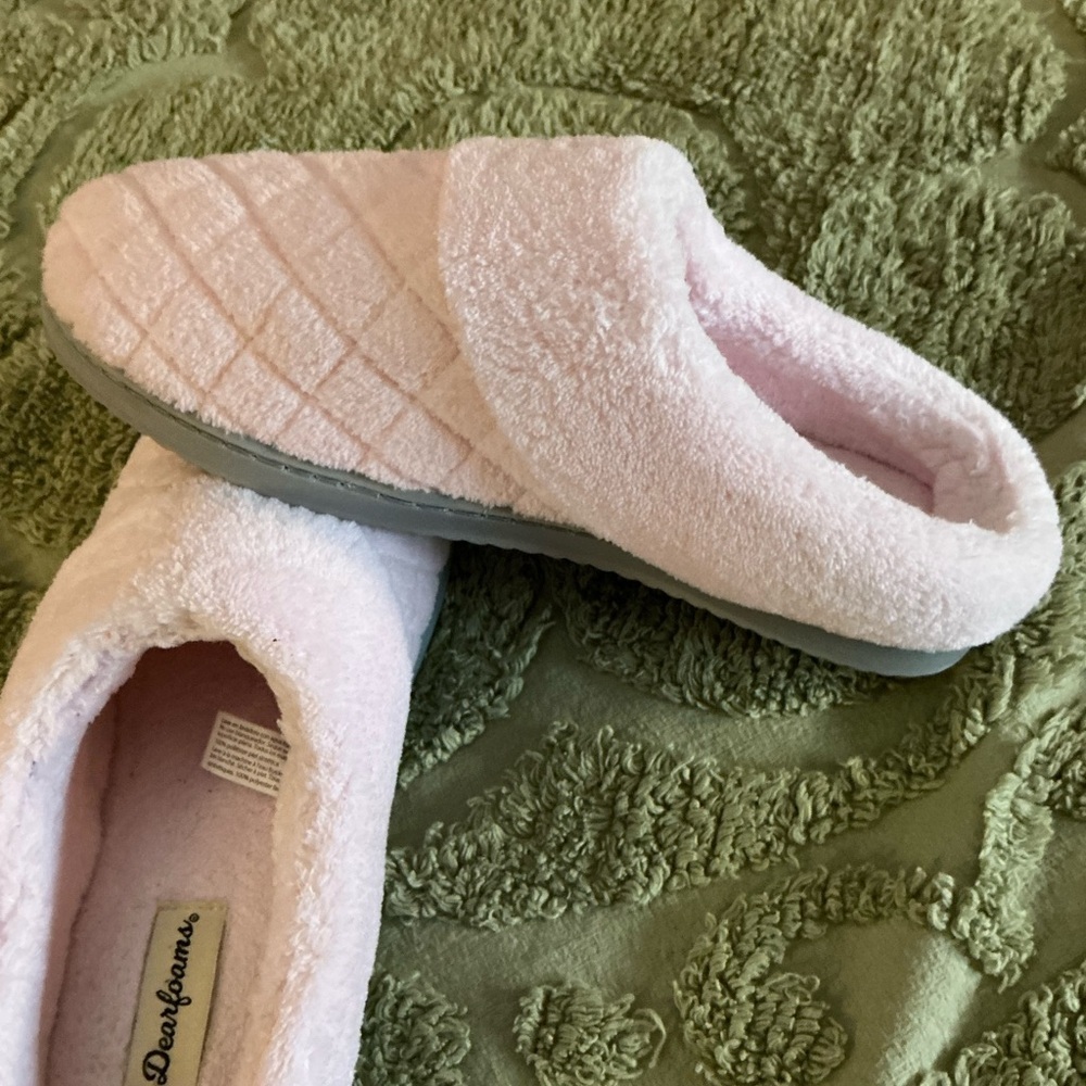 Dearfoam Slippers
